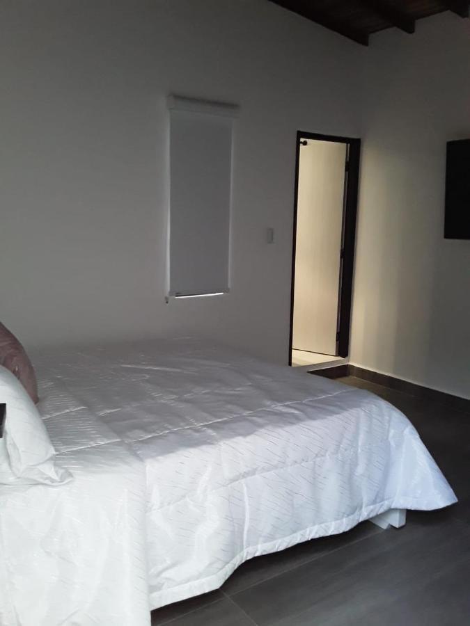 Hotel Casa Luna Cúcuta Zewnętrze zdjęcie